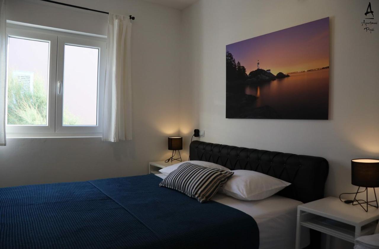 Apartmani Prpić Razanac Bagian luar foto